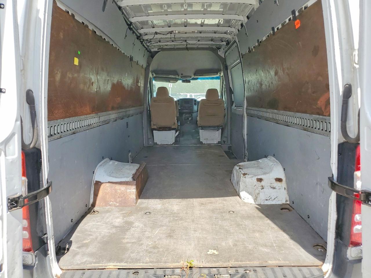 2014 Mercedes-Benz Sprinter 3500 Delivery Van
