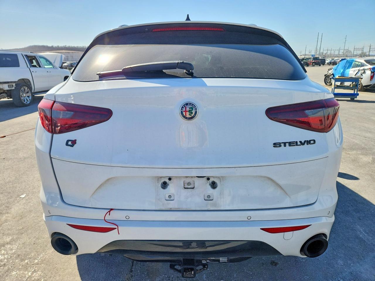 2020 Alfa Romeo Stelvio ti