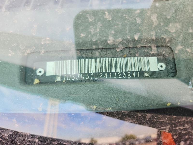 2004 Chevrolet Express BOX Truck