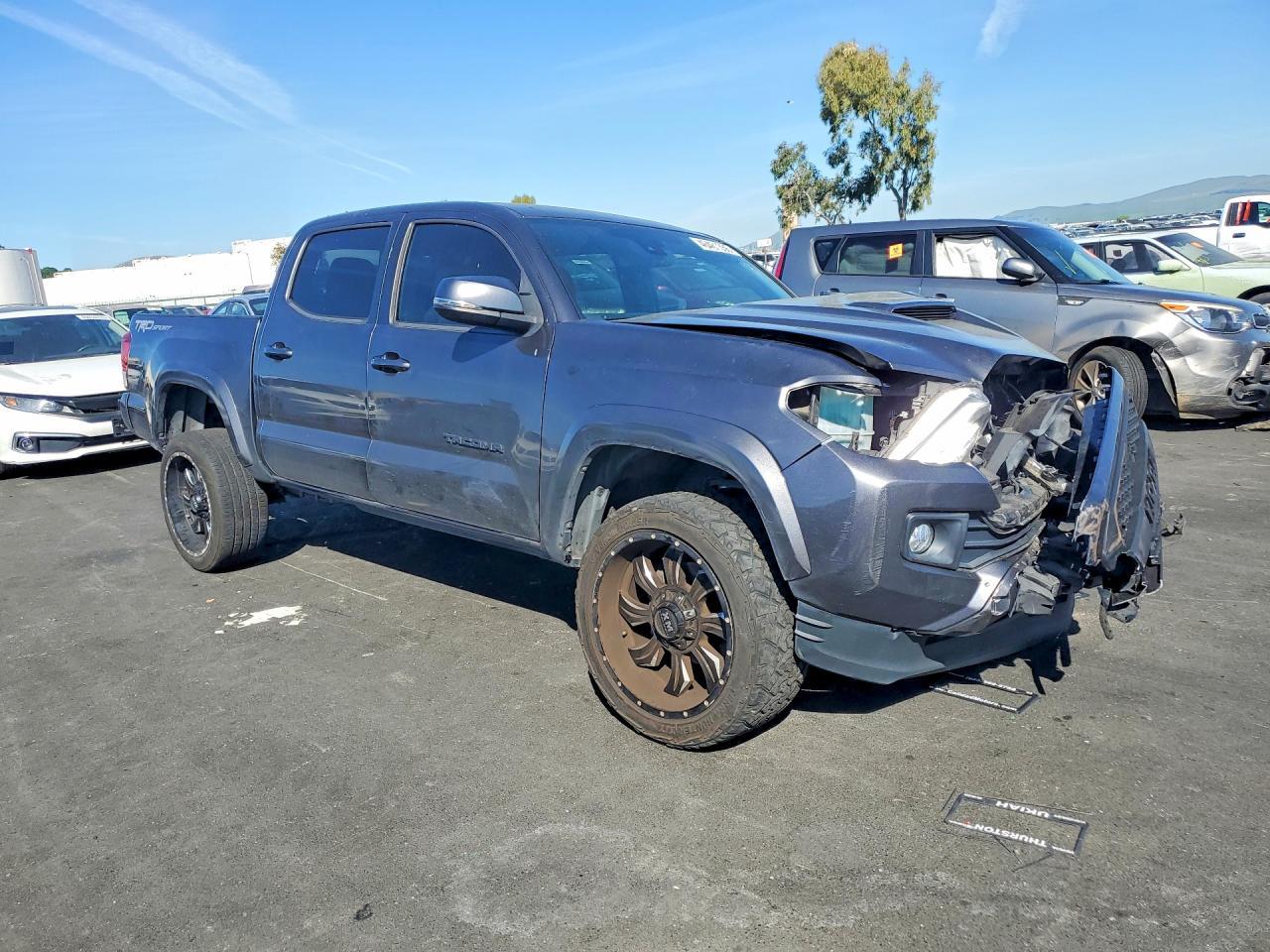2018 Toyota Tacoma TRD Sport