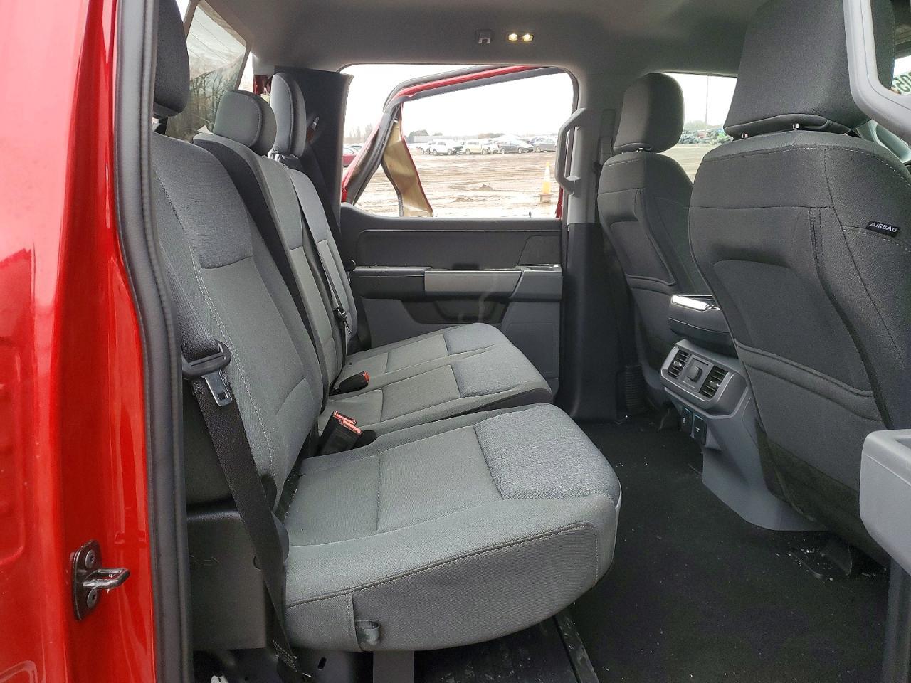 2025 Ford F150 XLT