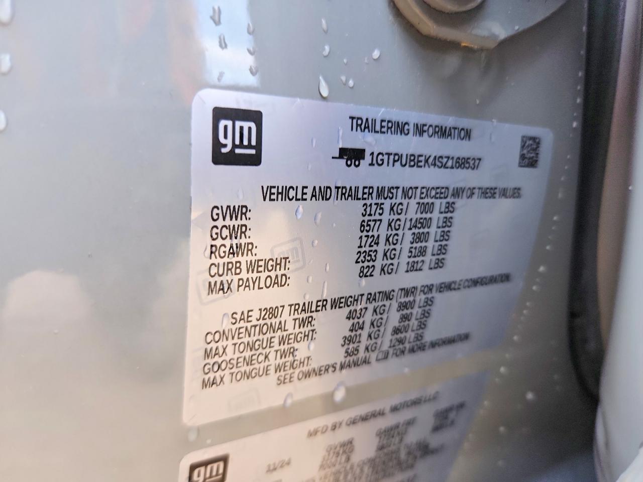 2025 GMC Sierra K1500 SLE