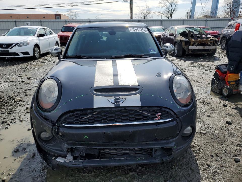 2016 Mini Cooper s