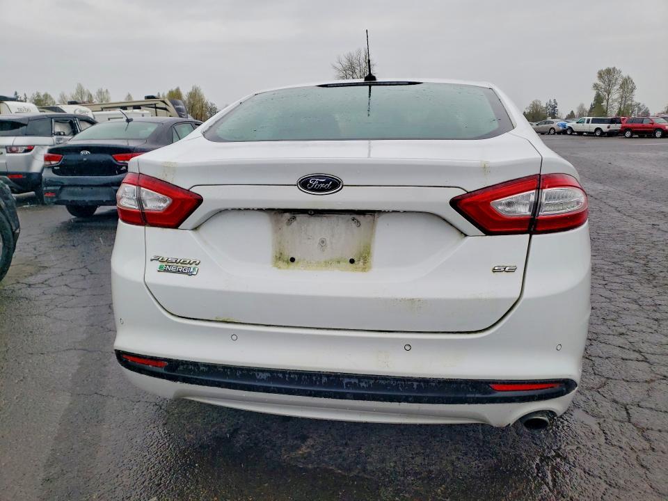 2015 Ford Fusion se Phev