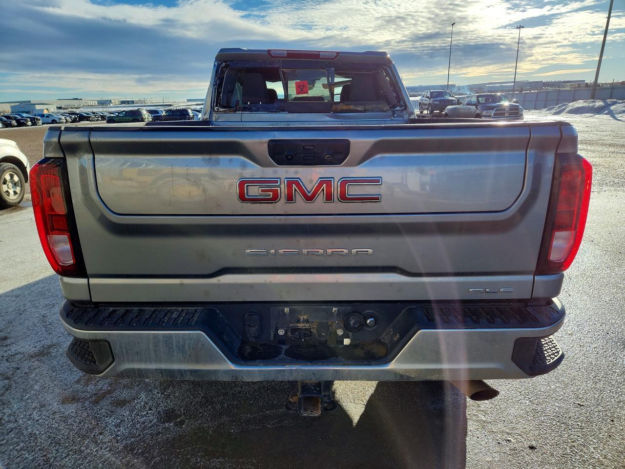 2024 GMC Sierra K2500 sle