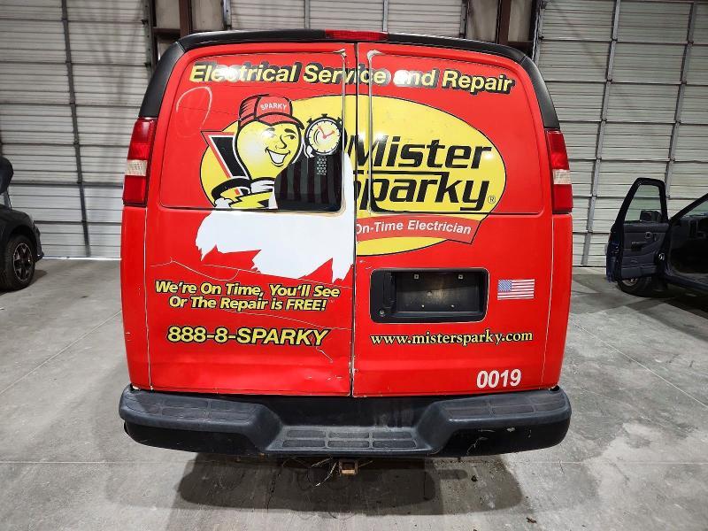 2014 Chev Express G2500