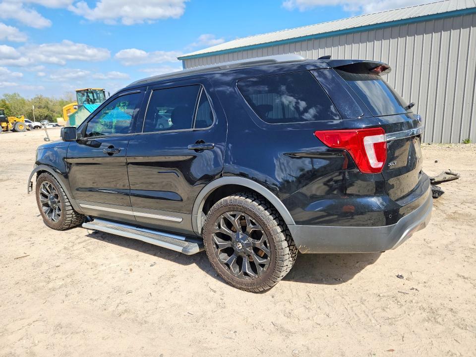 2017 Ford Explorer xlt