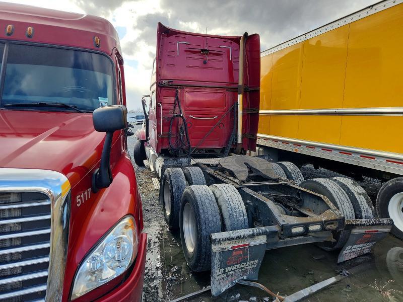 2008 Volvo VT Semi Truck