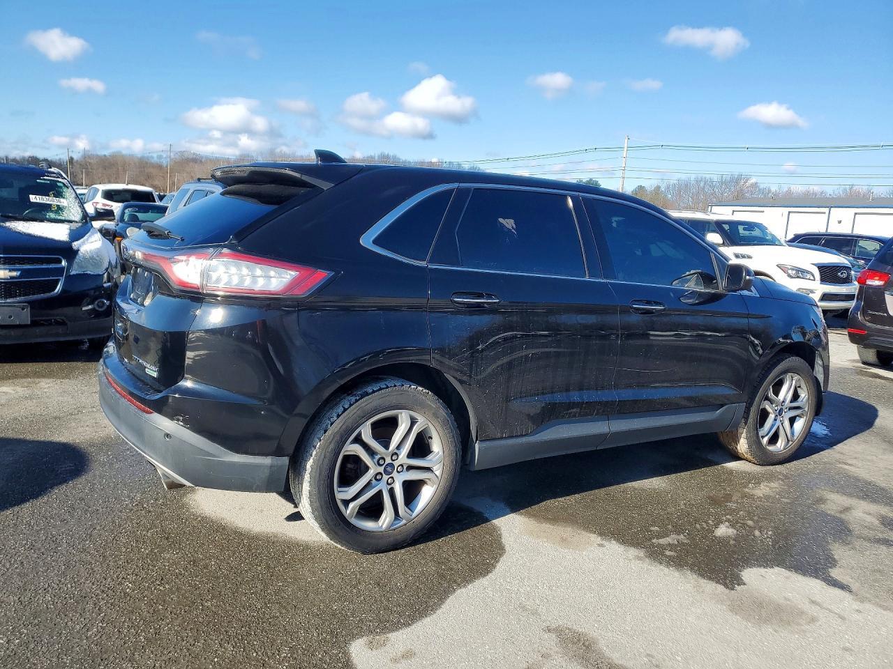 2017 Ford Edge Titanium