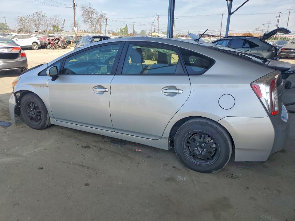 2015 Toyota Prius two