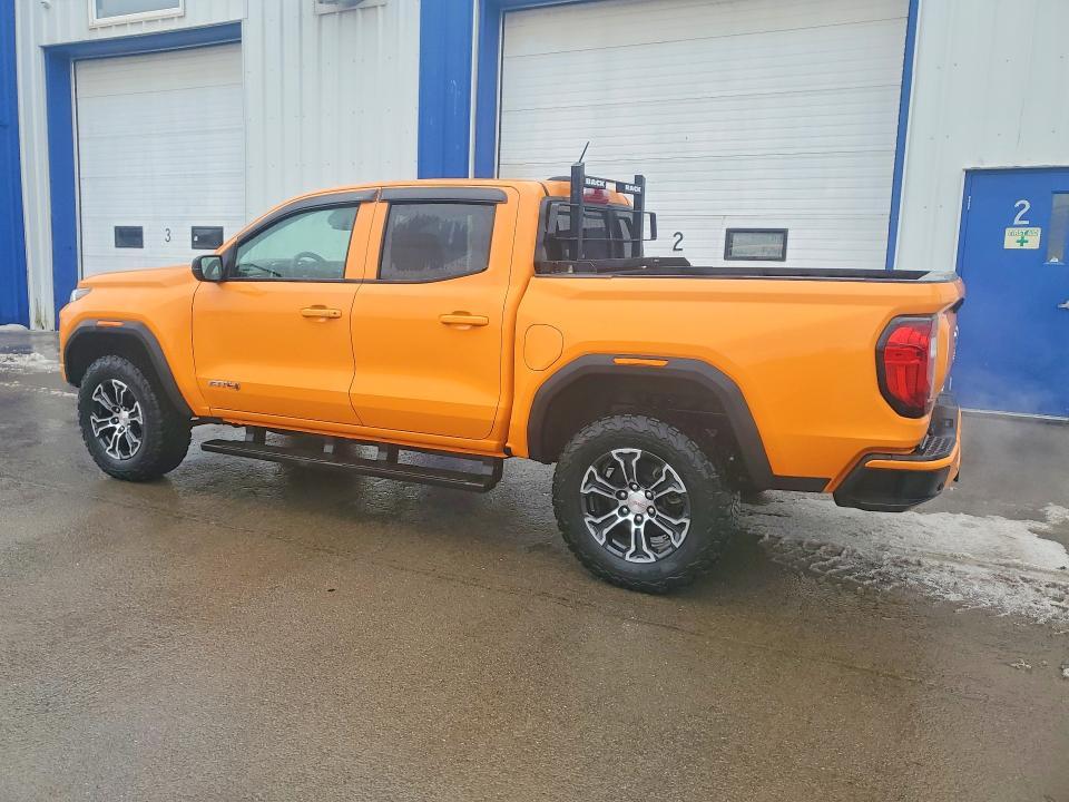 2025 GMC Canyon AT4