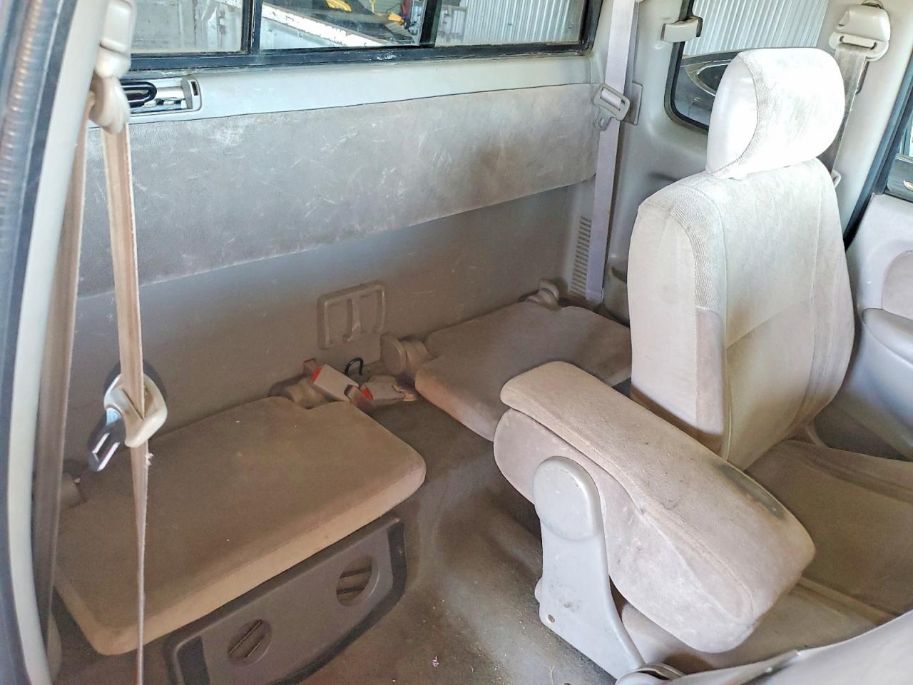 2004 Toyota Tacoma Base