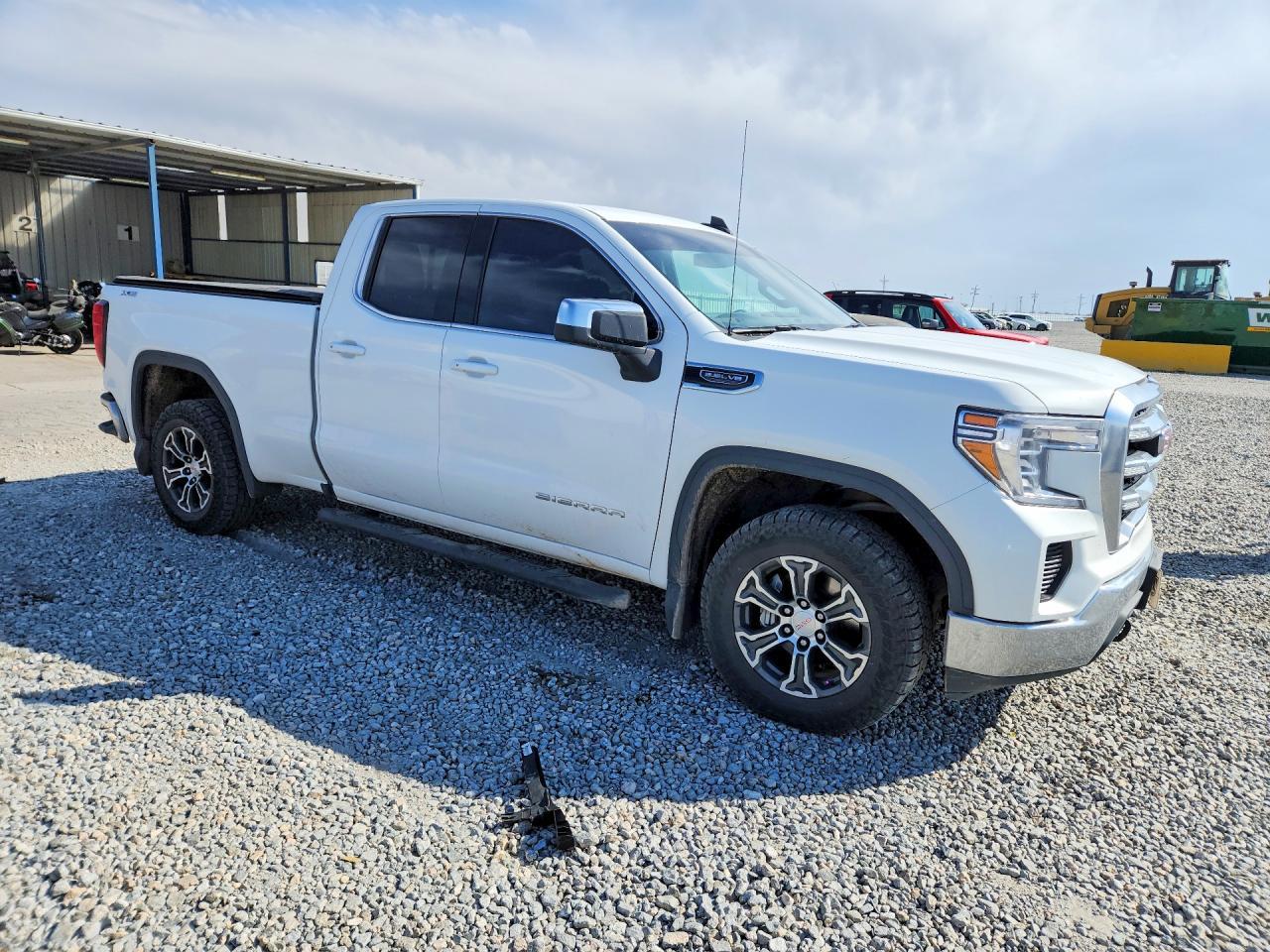 2020 GMC Sierra K1500 SLE