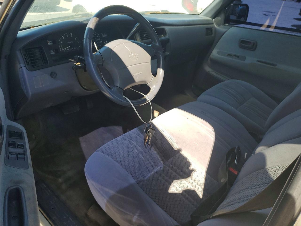 1998 Toyota T100 SR5