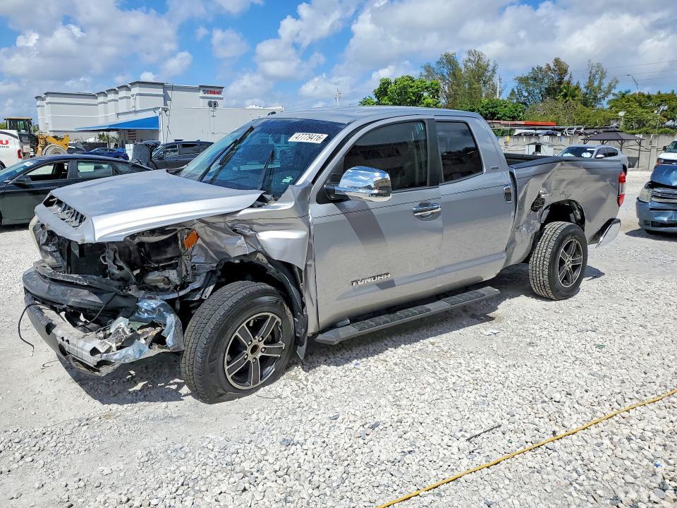 2017 Toyota Tundra SR5