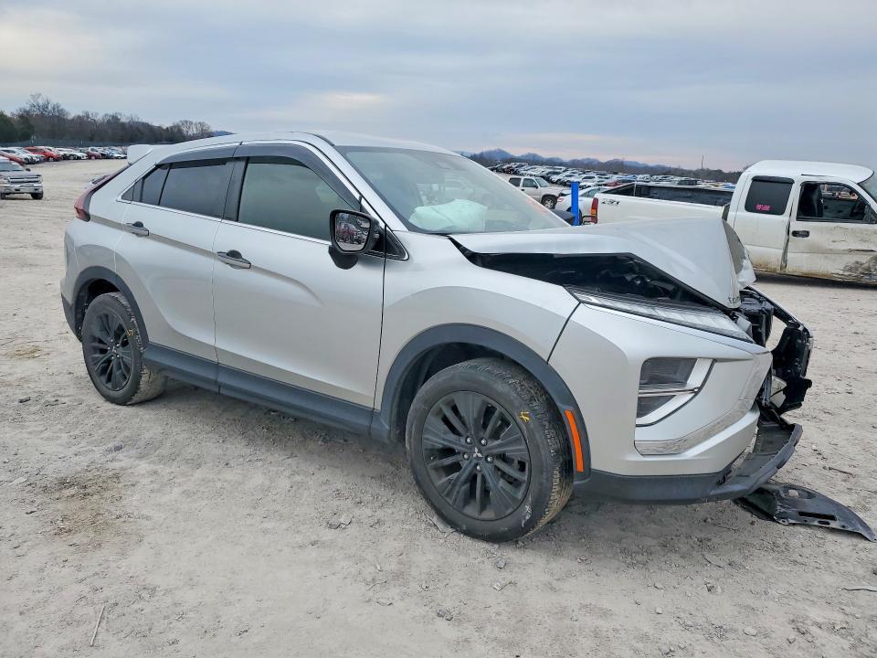 2022 Mitsubishi Eclipse Cross le