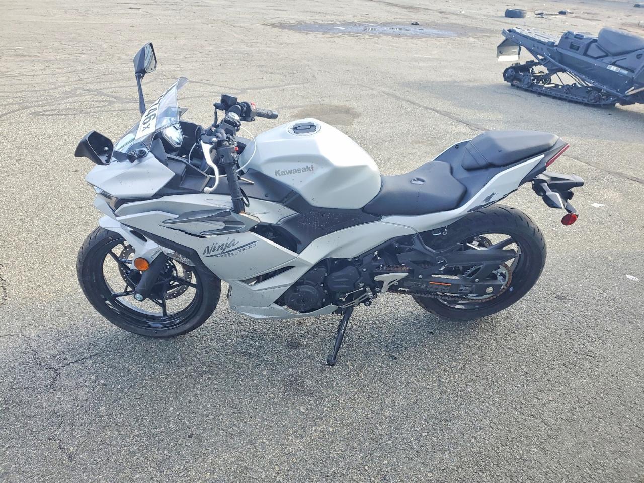 2025 Kawasaki EX500