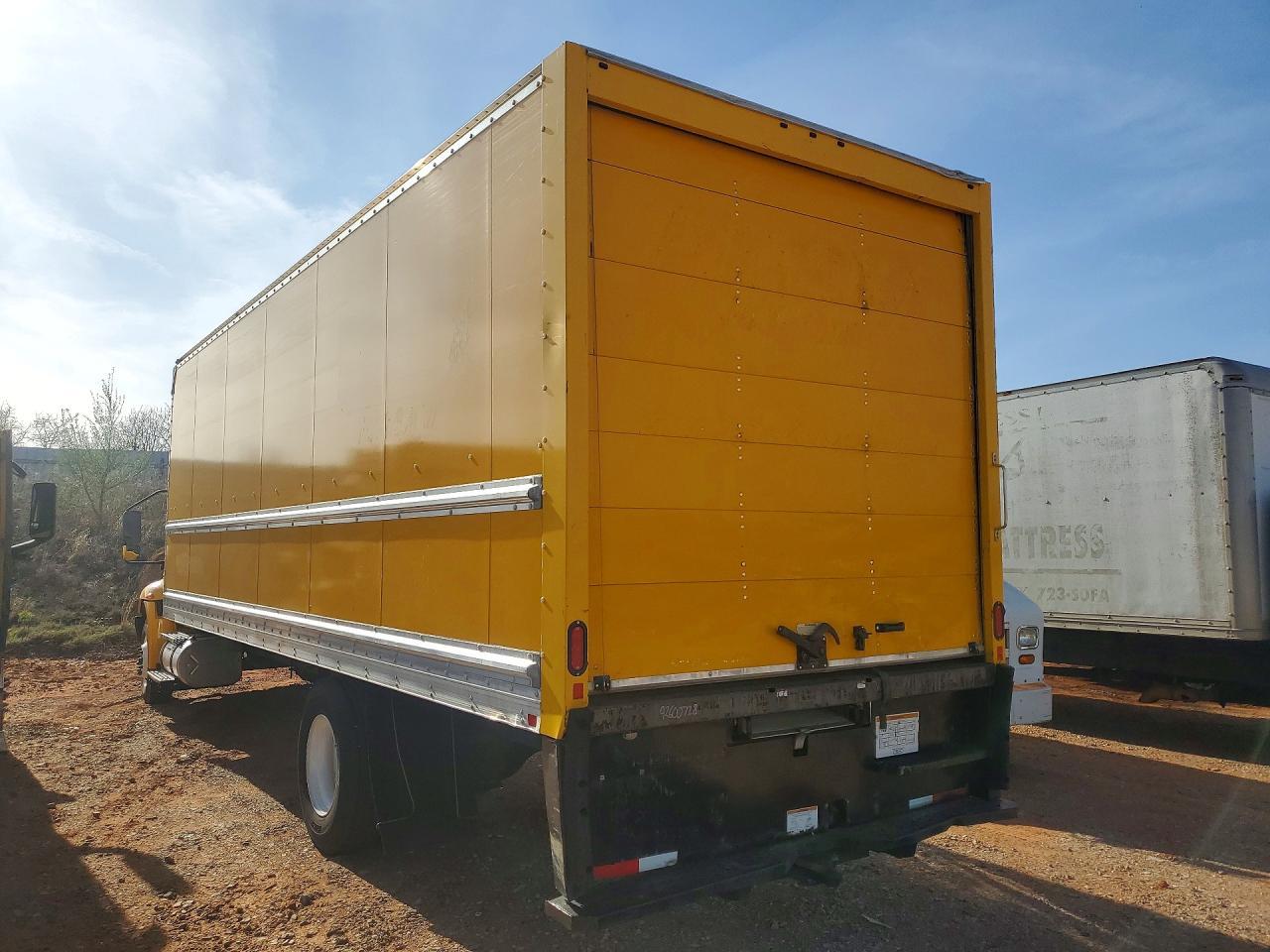 2020 International MV607 BOX Truck