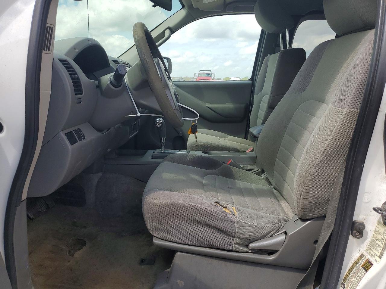 2012 Nissan Frontier S