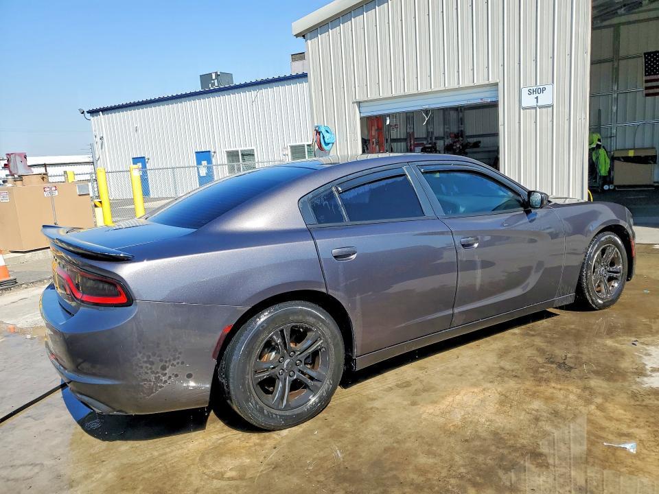 2015 Dodge Charger se