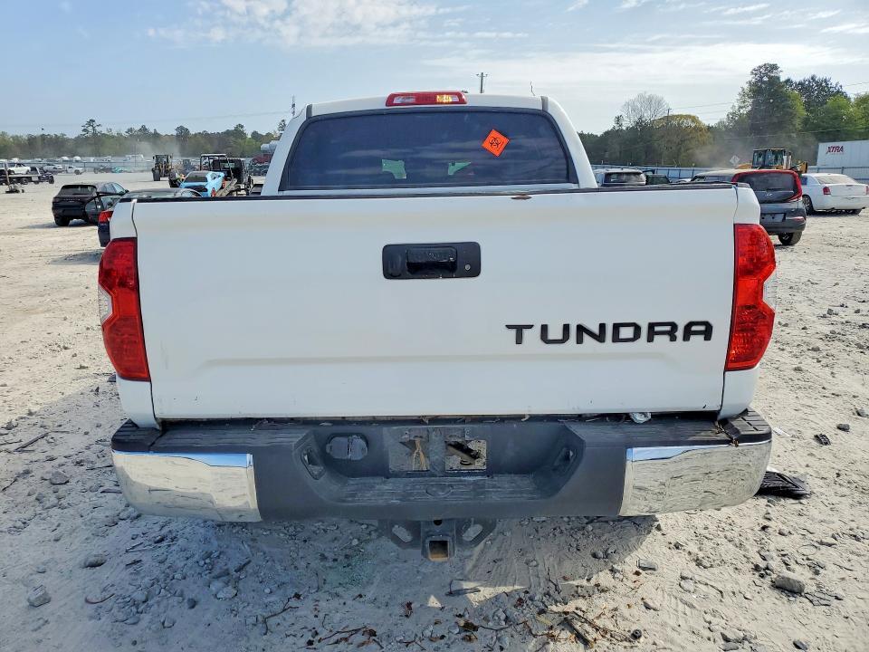 2018 Toyota Tundra SR5