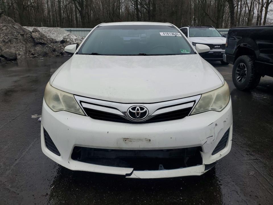 2012 Toyota Camry le