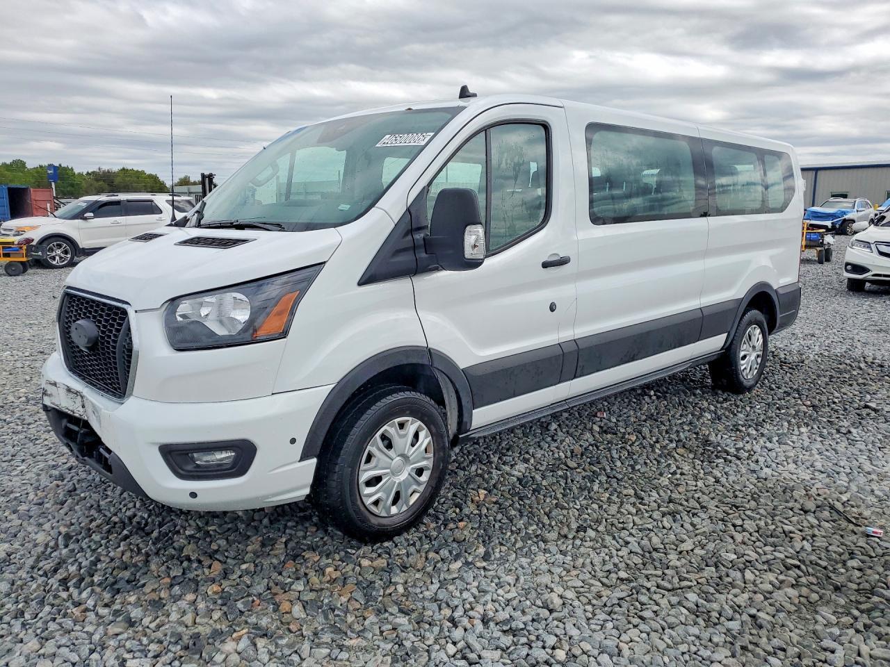 2025 Ford Transit T-350