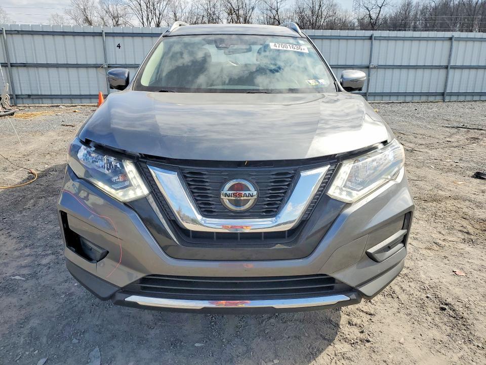 2019 Nissan Rogue sv