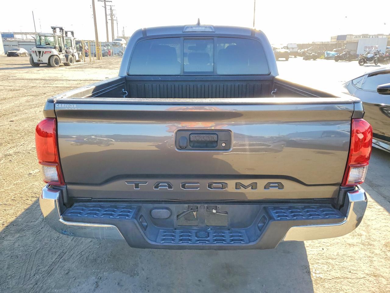 2019 Toyota Tacoma SR5