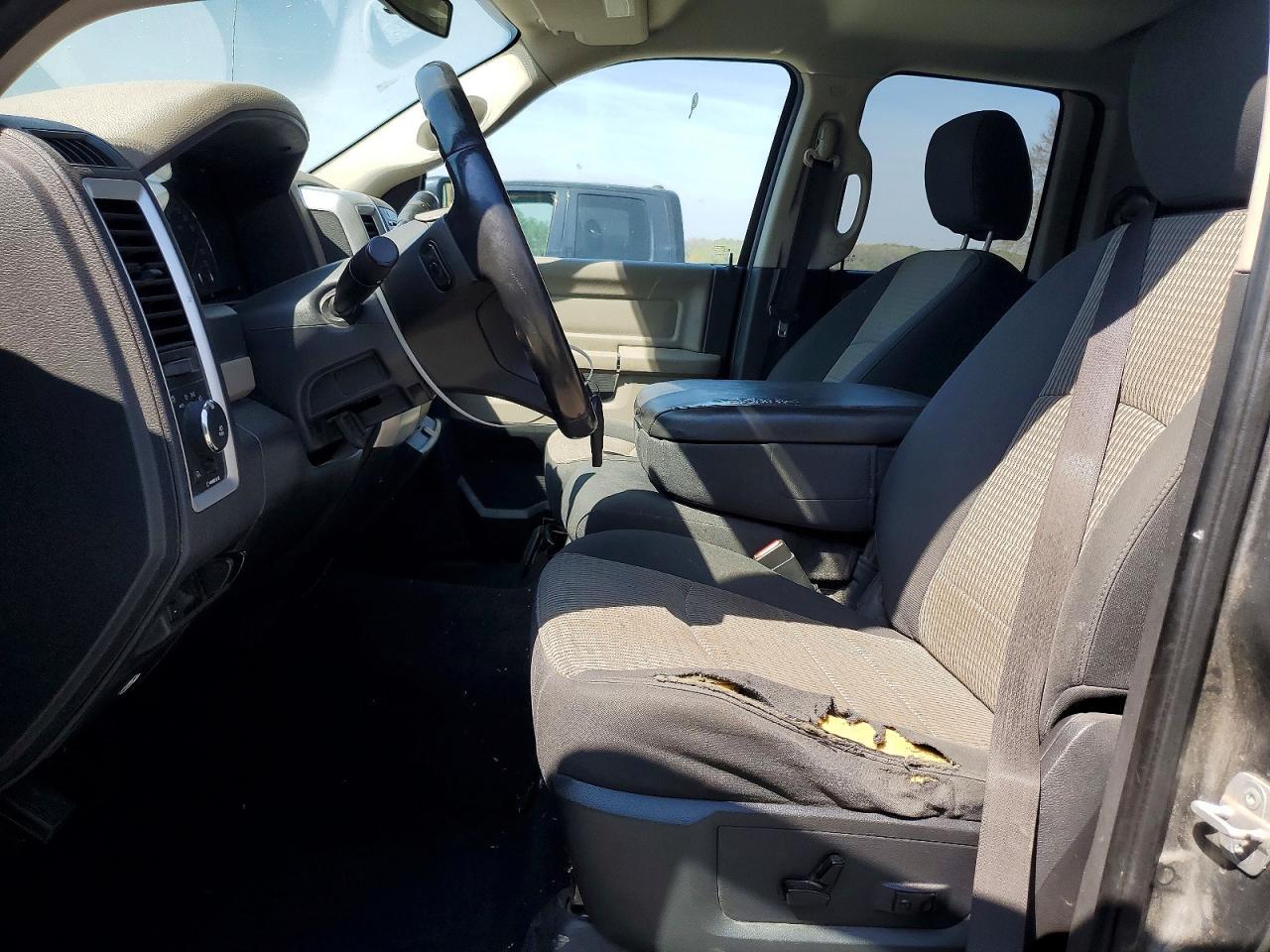2012 Dodge RAM 1500 SLT