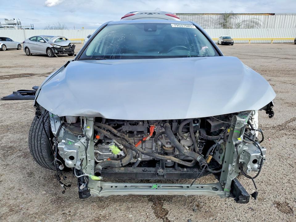 2022 Toyota Camry Hybrid se