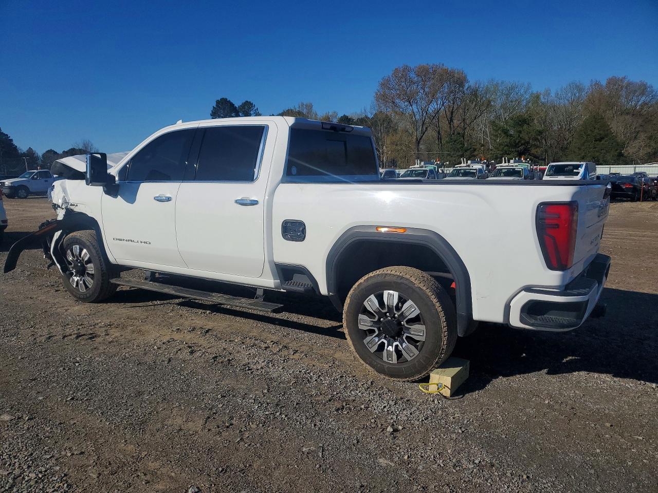 2024 GMC Sierra K2500 Denali