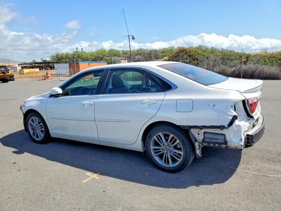 2015 Toyota Camry le