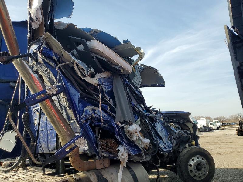 2022 Volv O VNL Semi Truck