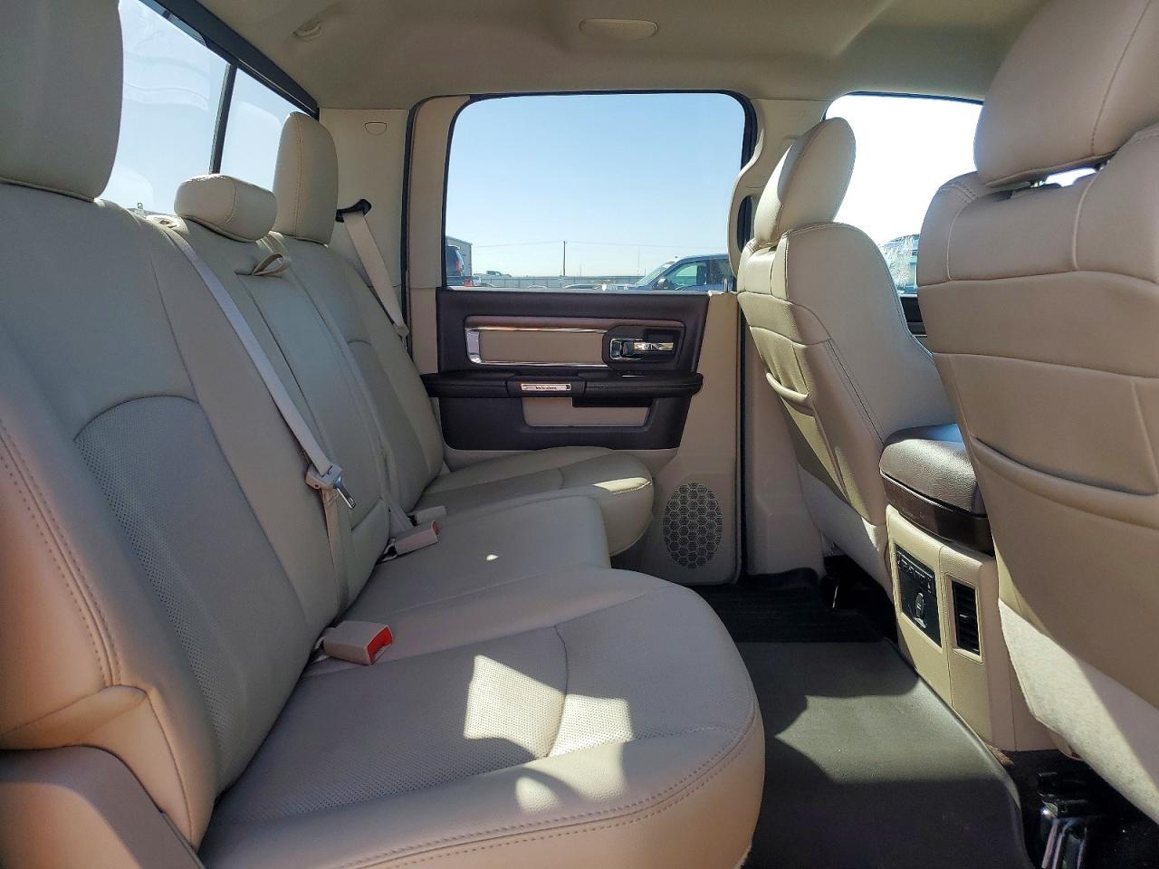 2016 Dodge 1500 Laramie