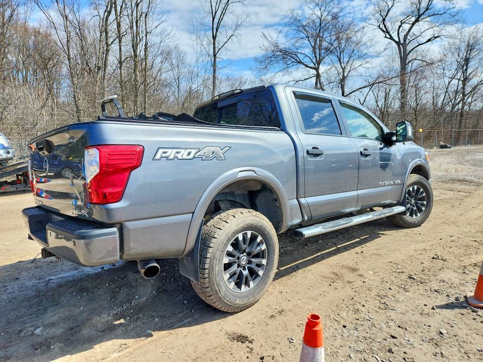 2019 Nissan Titan PRO-4X