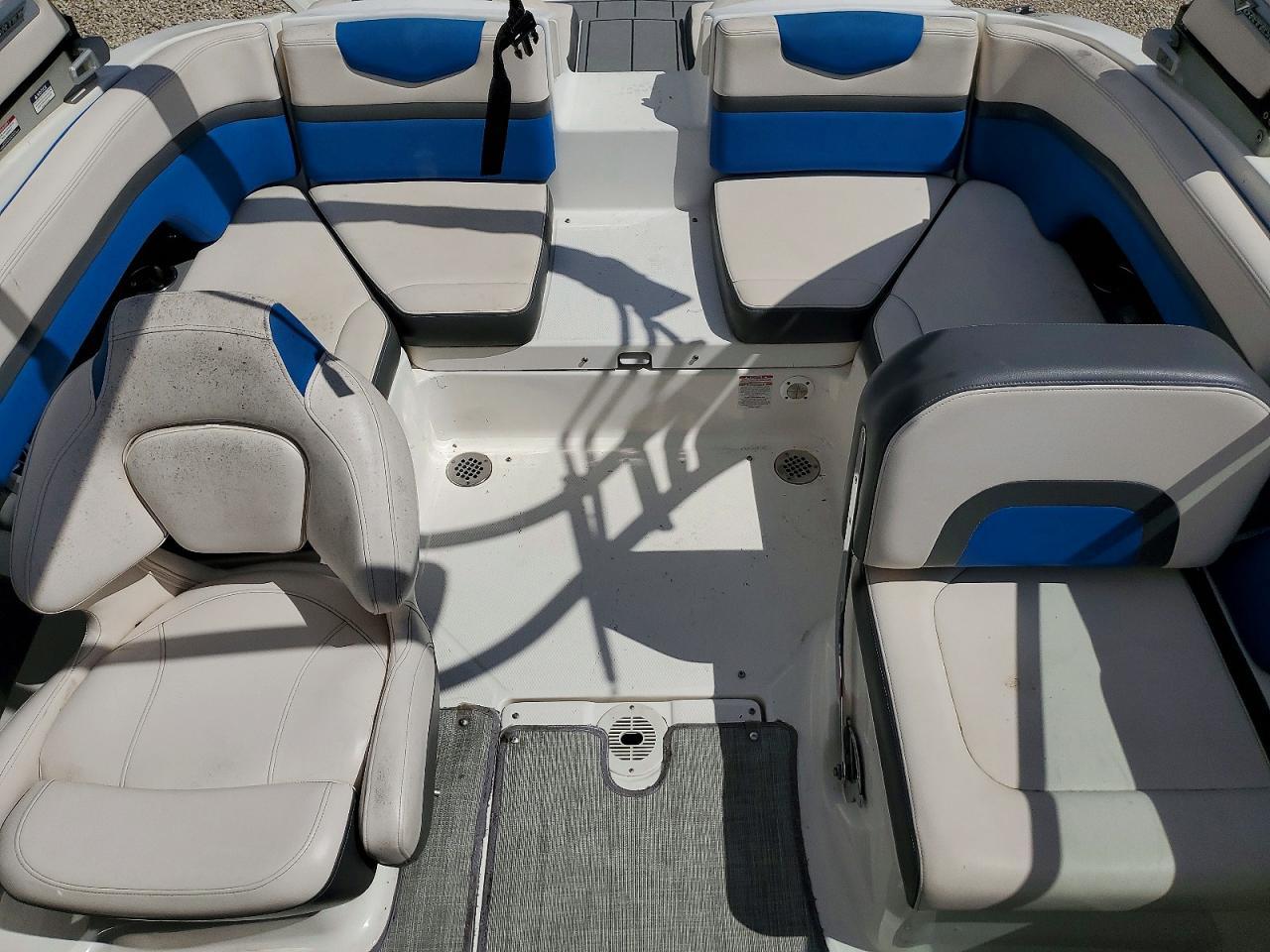 2017 FGB 2017 Chaparral Boat-Boat