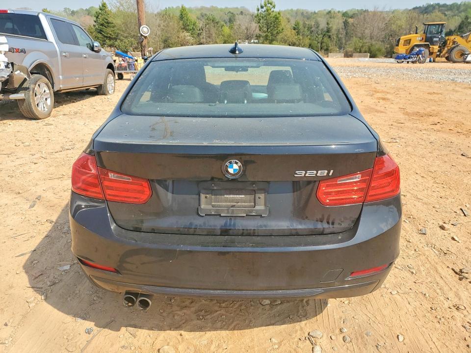 2014 BMW 328 i