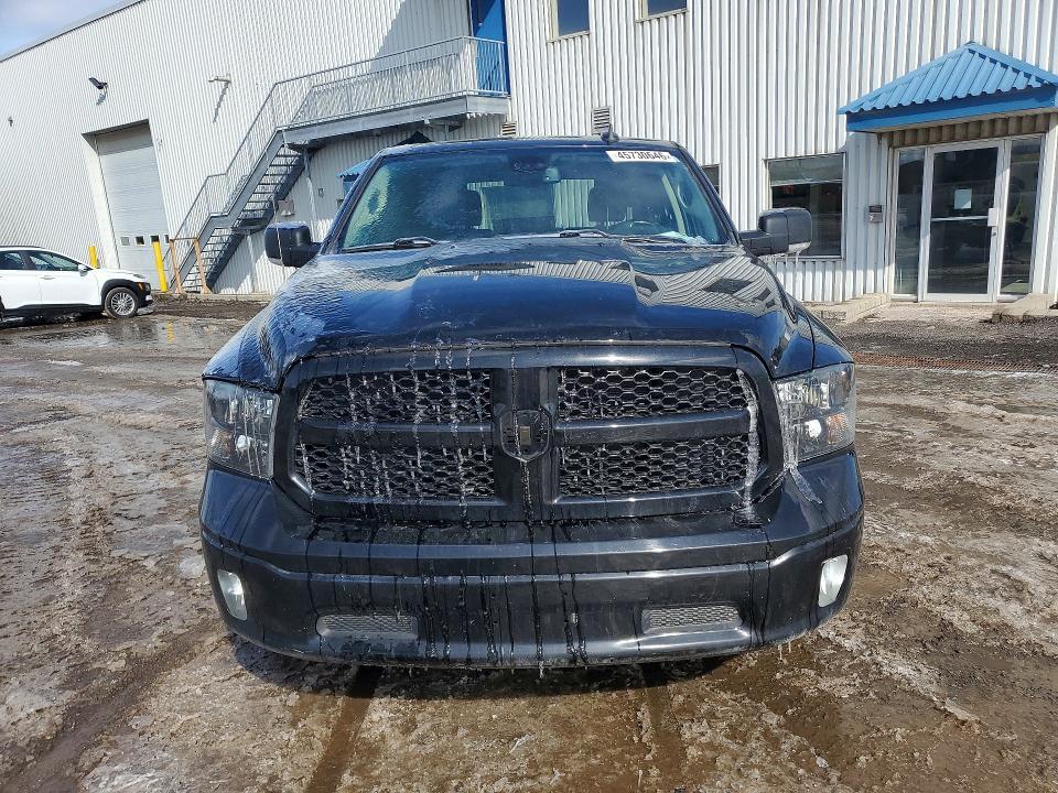 2022 Dodge RAM 1500 Classic SLT