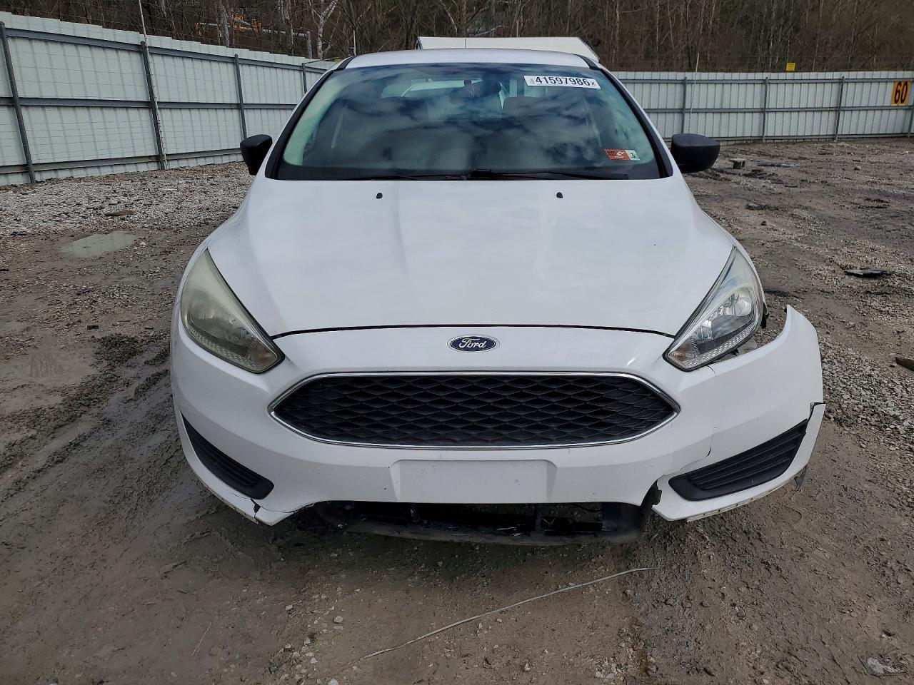 2018 Ford Focus s