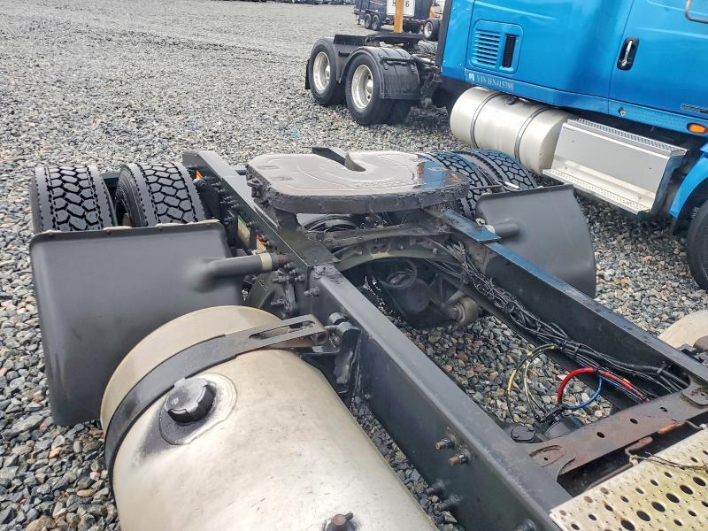 2012 Freigliner 2012 Freightliner Cascadia Semi Truck