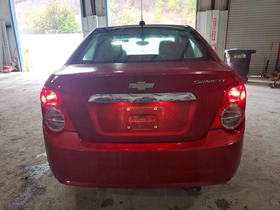 2015 Chevrolet Sonic lt
