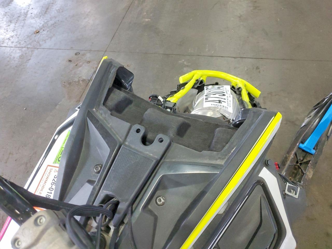 2022 Polaris Matryx RMK PKG