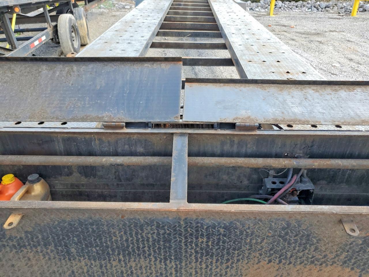 2022 Trailmaxx 4T9 Equipment Trailer