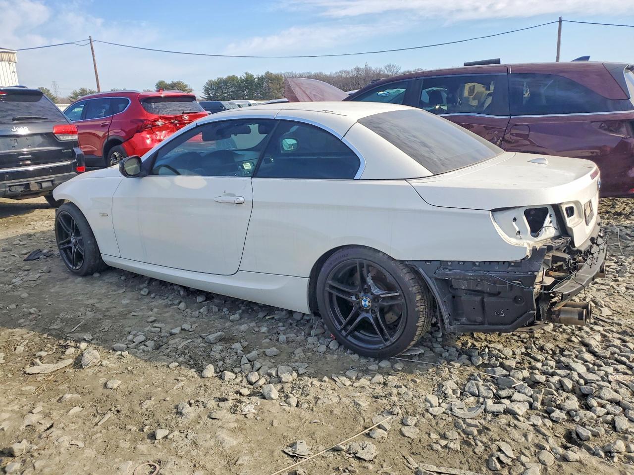 2011 BMW 335 is