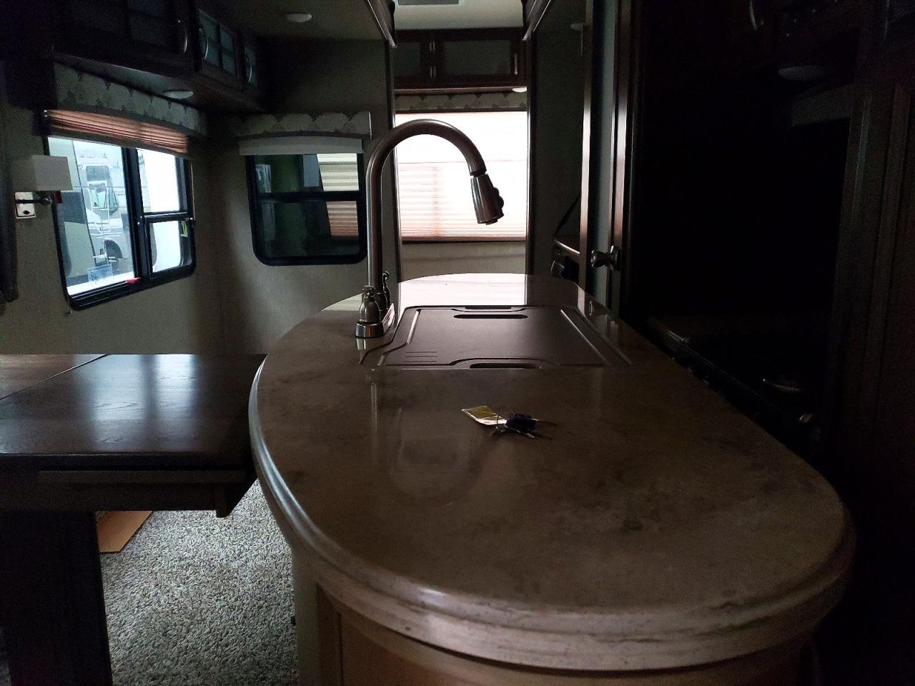 2016 Keystone Denali Camper
