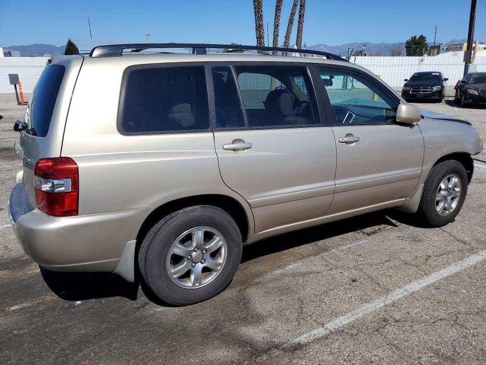 2005 Toyota Highlander Base
