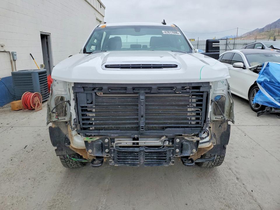 2021 Chevrolet Silverado K3500 LT