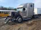 1998 Freigliner 1998 Freightliner FLD120 Semi Truck