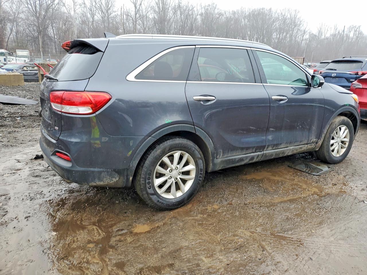 2017 KIA Sorento lx